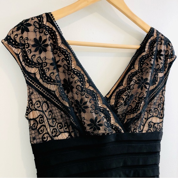 Adrianna Papell Layered Lacey Midi Cocktail Dress. 1/2 Zip Nude/Black Size 4. - Picture 14 of 15